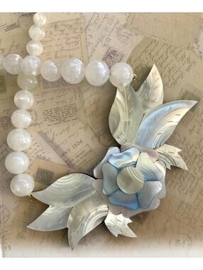 Vintage Made in the Philippines Carved Mother of Pearl Shell Floral Bib Necklace